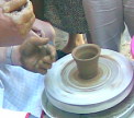 Corso di terracotta nell'etno villaggio di Latkovac