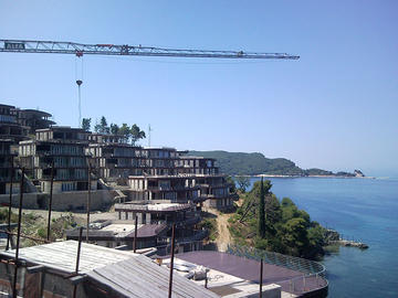 Il complesso di punta Zavala (foto L. Zanoni) Il complesso di punta Zavala (foto L. Zanoni)