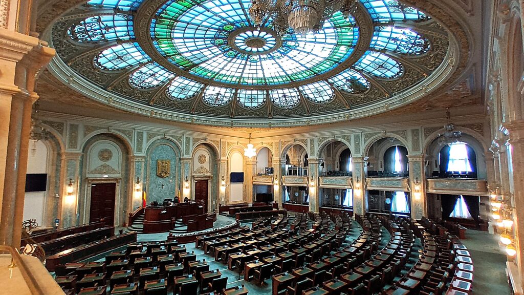 Bucarest. Aula del Senato all'interno della Casa del Popolo. Foto LB